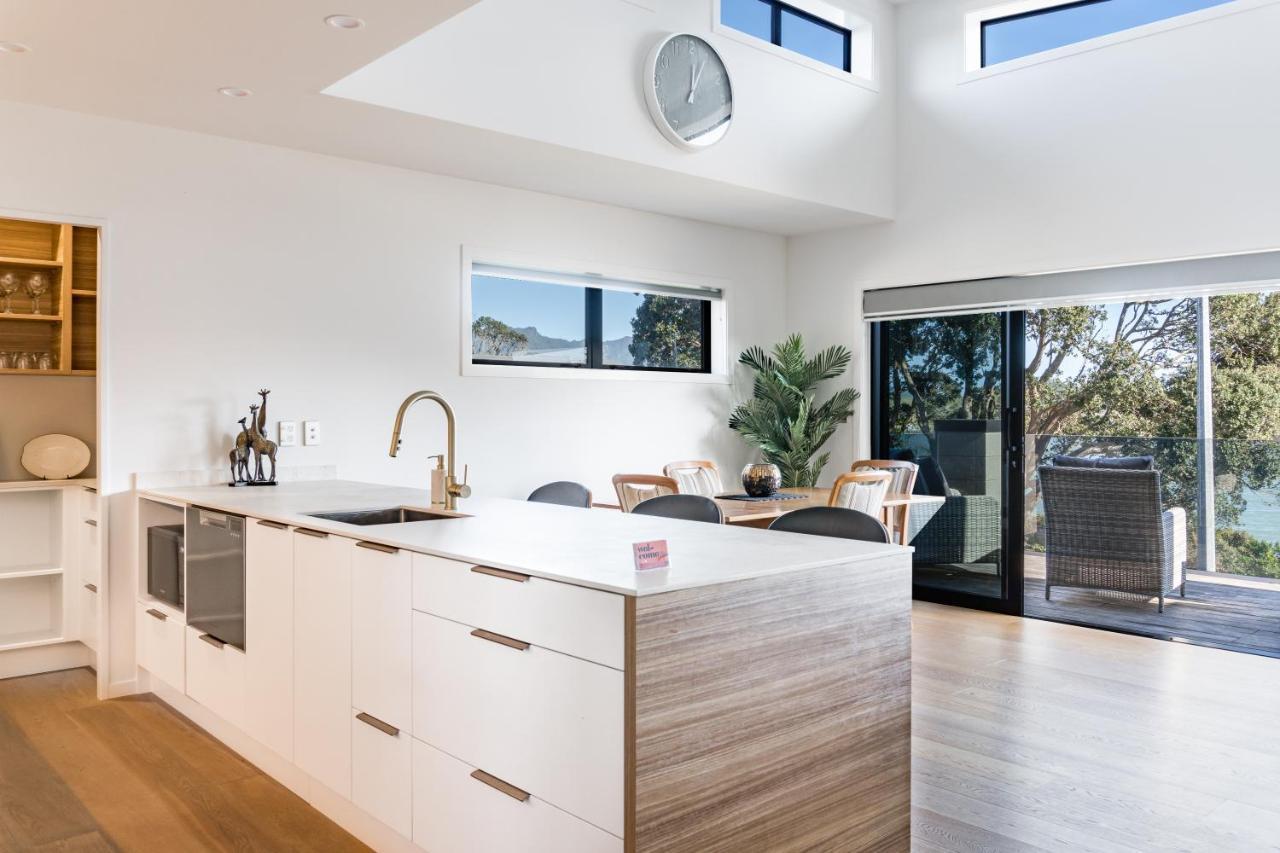 Okiwi Landing Apartment Raglan Exterior photo