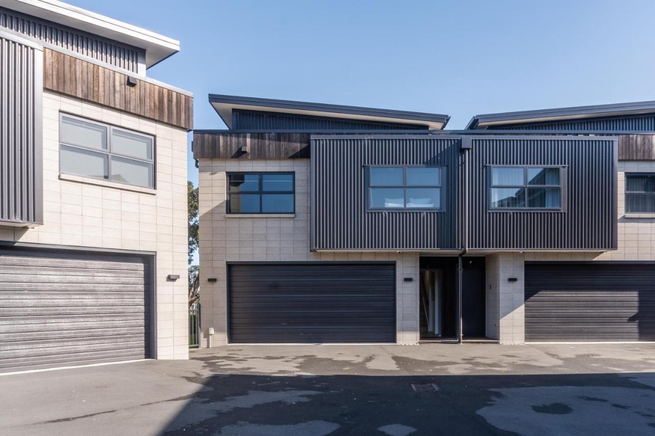 Okiwi Landing Apartment Raglan Exterior photo